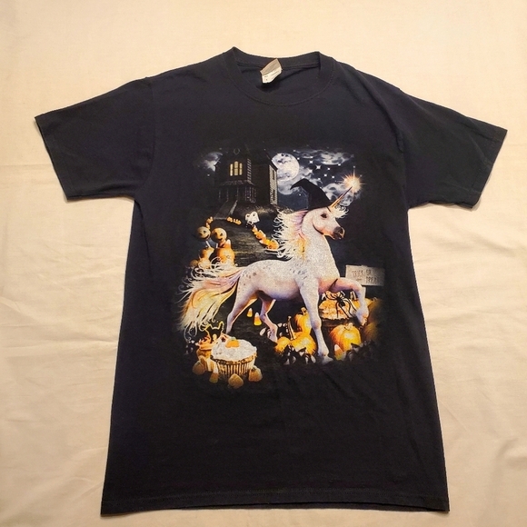 Fruit of the Loom Heavy HD Tops - Unicorn Halloween Fruit Of The Loom Heavy HD T-shirt Women's Size Small Black